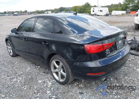 2015 Audi A3 2.0T Premium из США, поврежденный, VIN WAUBFGFF8F1076108